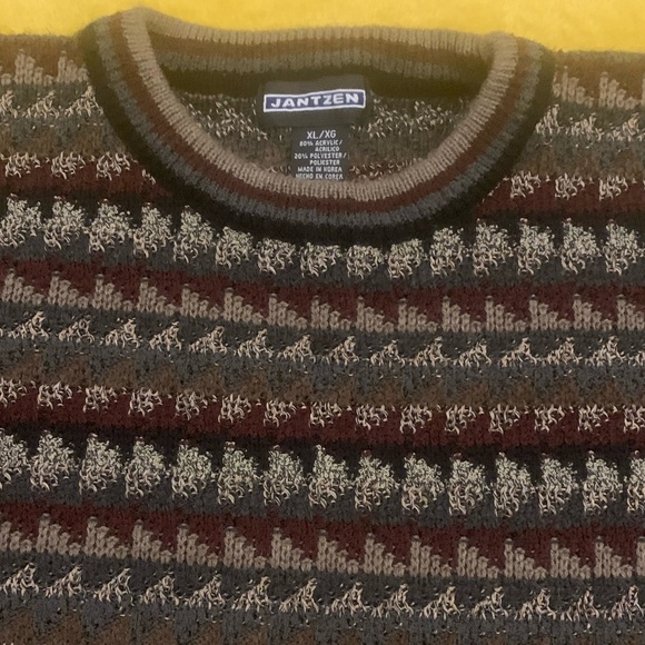 JANTZEN Acrylic/Polyester CrewNeck Sweater - Picture 6 of 6